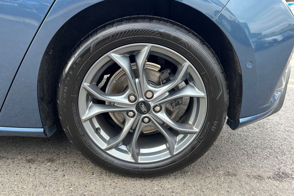 Used Ford Focus 2020 for sale - 76376331: Photo 32