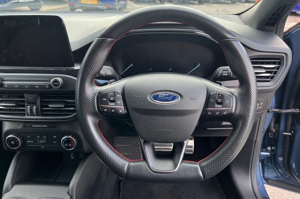 Used Ford Focus 2020 for sale - 76376331: Photo 40