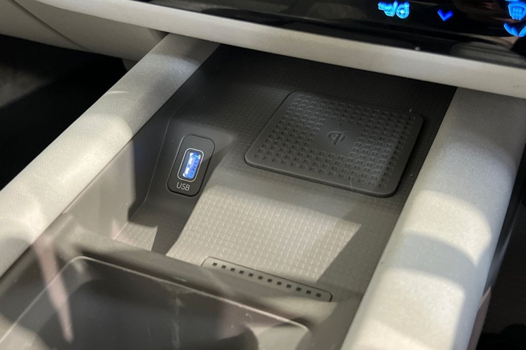 Used Hyundai IONIQ 6 2023 for sale - 76973389: Photo 43