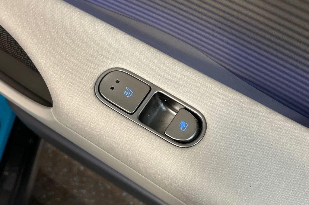 Used Hyundai IONIQ 6 2023 for sale - 76973389: Photo 48