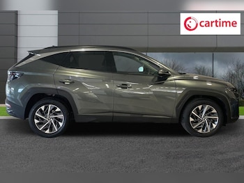 Used Hyundai TUCSON 2023 for sale - 76009599: Photo 2