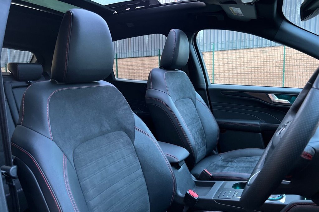 Used Ford Kuga 2022 for sale - 77355805: Photo 23