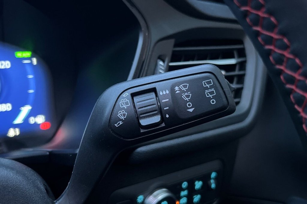 Used Ford Kuga 2022 for sale - 77355805: Photo 30