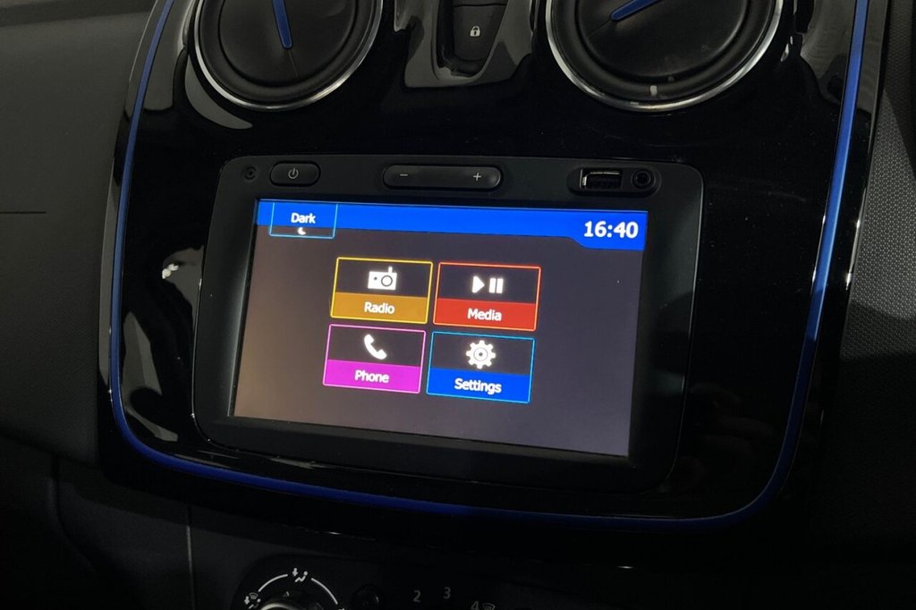 Used Dacia Sandero Stepway 2020 for sale - 76202467: Photo 19