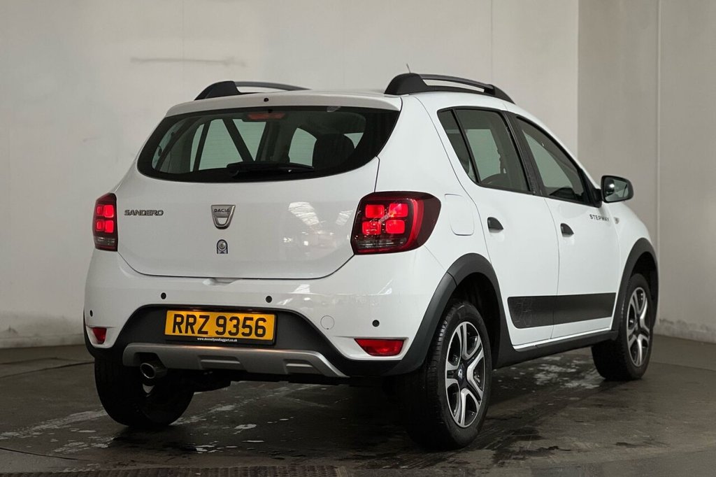 Used Dacia Sandero Stepway 2020 for sale - 76202467: Photo 23