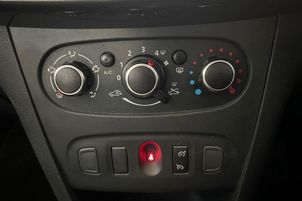 Used Dacia Sandero Stepway 2020 for sale - 76528713: Photo 19