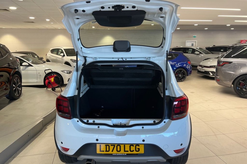 Used Dacia Sandero Stepway 2020 for sale - 76528713: Photo 31