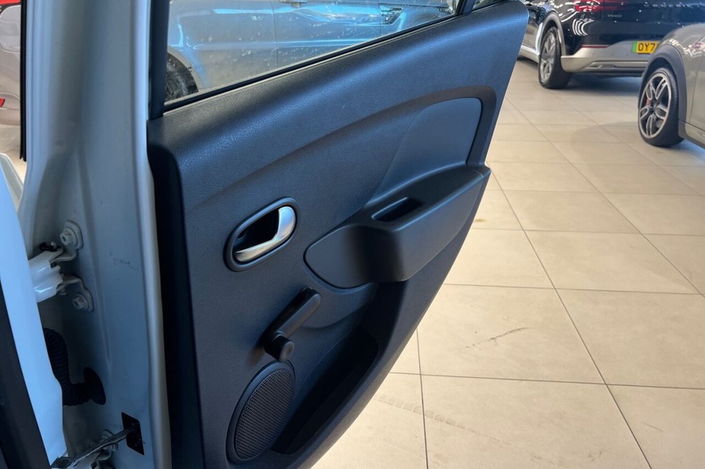 Used Dacia Sandero Stepway 2020 for sale - 76528713: Photo 33