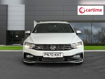 Used Volkswagen Passat 2021 for sale - 75765052: Photo