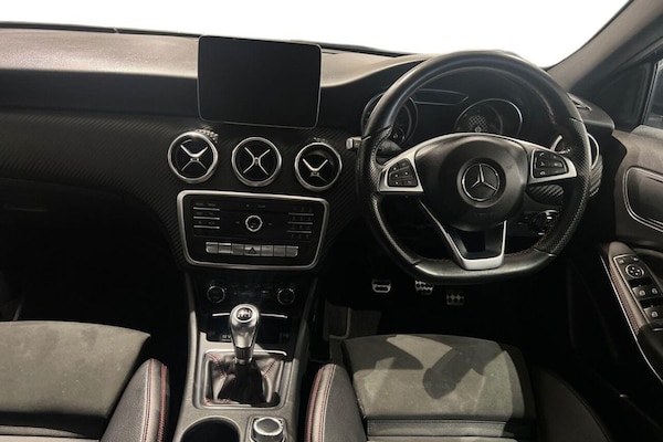 Used Mercedes-Benz A-Class 2018 for sale - 76303544: Photo 12