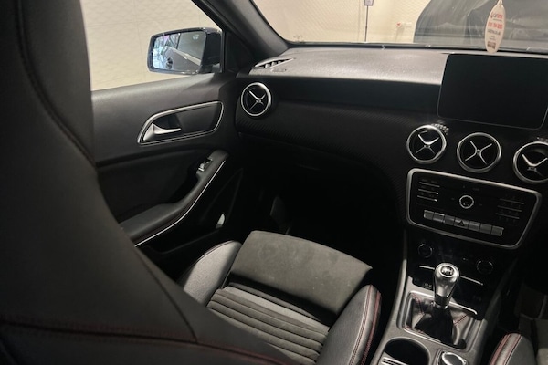Used Mercedes-Benz A-Class 2018 for sale - 76303544: Photo 20
