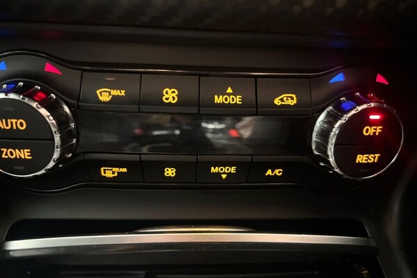 Used Mercedes-Benz A-Class 2018 for sale - 76303544: Photo 25