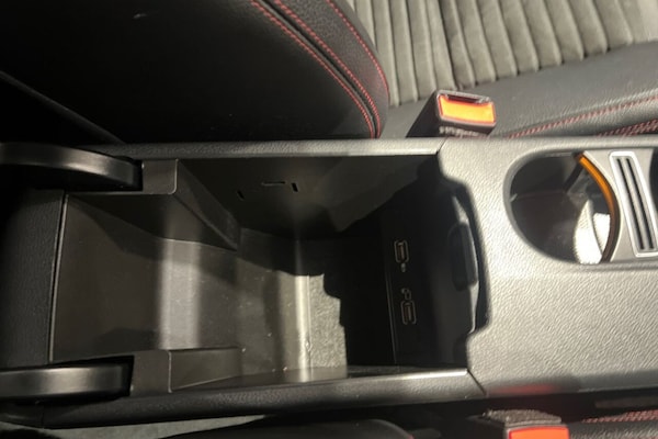Used Mercedes-Benz A-Class 2018 for sale - 76303544: Photo 28