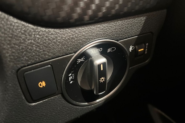 Used Mercedes-Benz A-Class 2018 for sale - 76303544: Photo 33