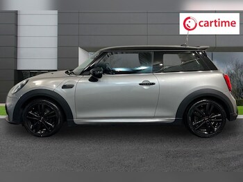 Used MINI Hatch 2023 for sale - 77313208: Photo