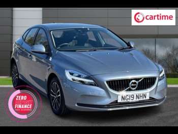 2019 (19) - 2.0 T2 GPF Momentum Nav Plus Hatchback 5dr Petrol Manual Euro 6 (s/s) (122