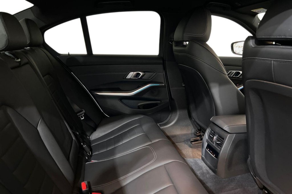 Used BMW 3 Series 2021 for sale - 76642173: Photo 10