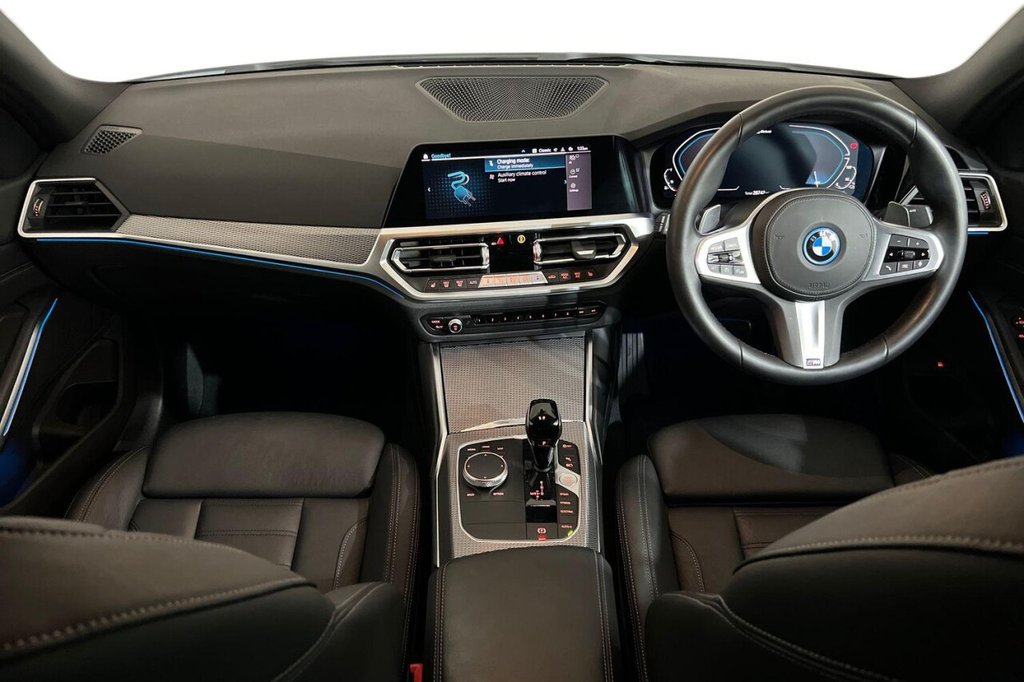 Used BMW 3 Series 2021 for sale - 76642173: Photo 12