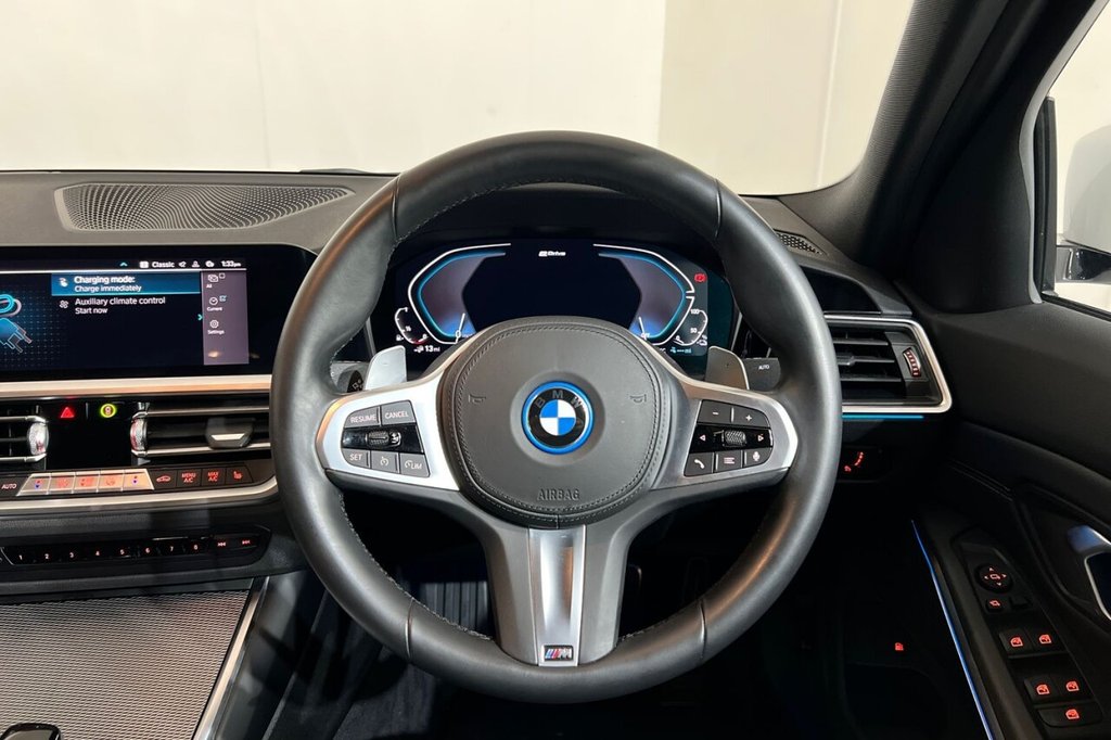 Used BMW 3 Series 2021 for sale - 76642173: Photo 24