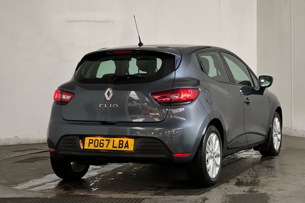 Used Renault Clio 2017 for sale - 76185252: Photo 20