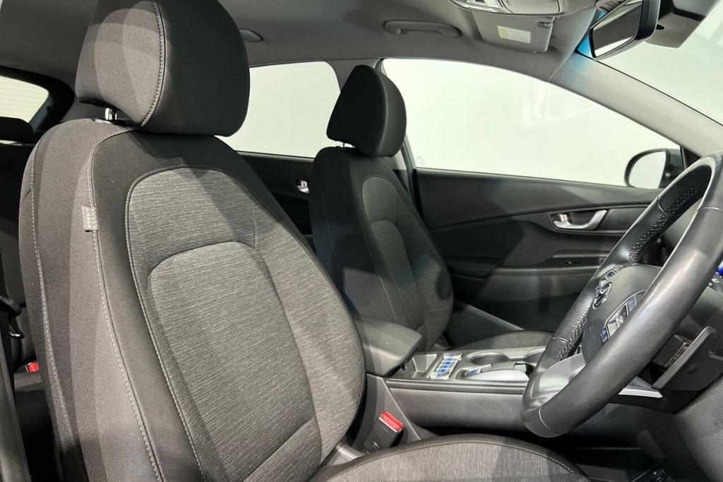 Used Hyundai KONA 2021 for sale - 76867342: Photo 22