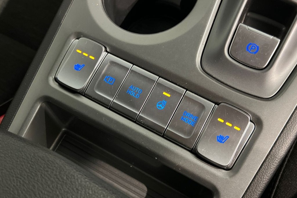 Used Hyundai KONA 2021 for sale - 76867342: Photo 35