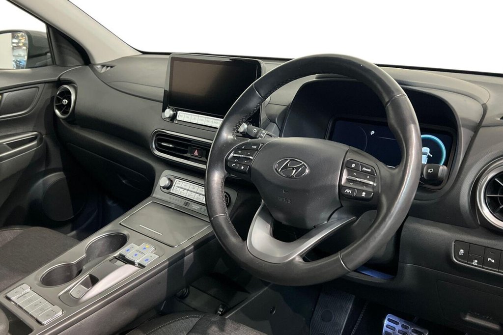 Used Hyundai KONA 2021 for sale - 76867342: Photo 9