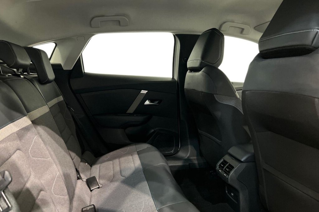 Used Citroen C4 2023 for sale - 76642128: Photo 10