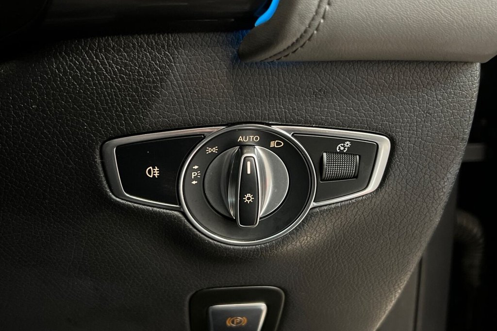 Used Mercedes-Benz EQC 2022 for sale - 76558581: Photo 36