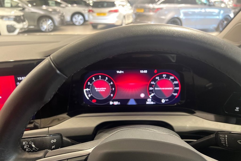 Used Volkswagen Golf 2023 for sale - 76900604: Photo 15