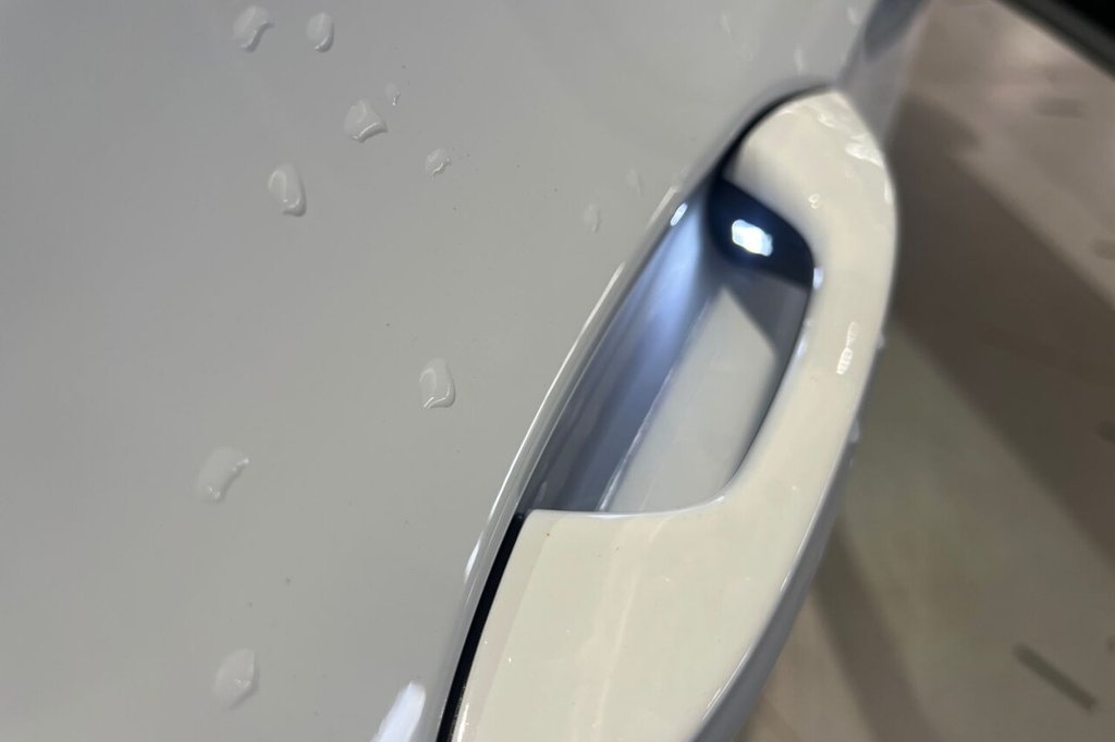 Used Volkswagen Golf 2023 for sale - 76900604: Photo 24