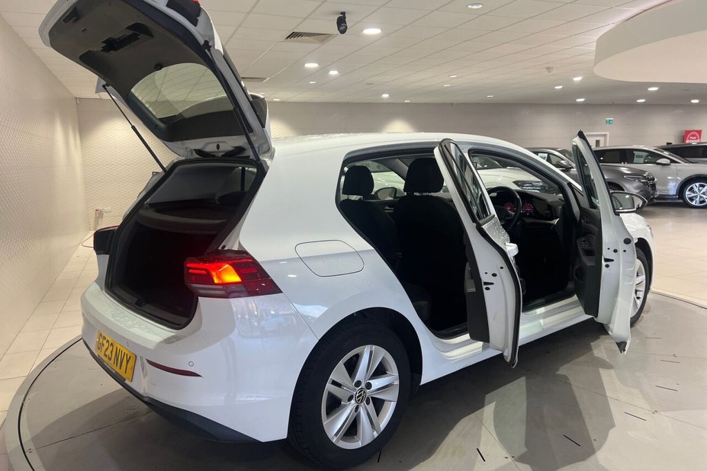 Used Volkswagen Golf 2023 for sale - 76900604: Photo 31