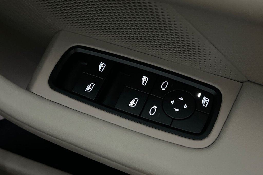 Used Porsche Taycan 2022 for sale - 76717162: Photo 42