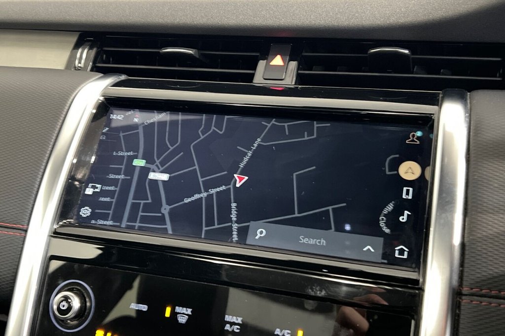 Used Land Rover Discovery Sport 2021 for sale - 76973401: Photo 31