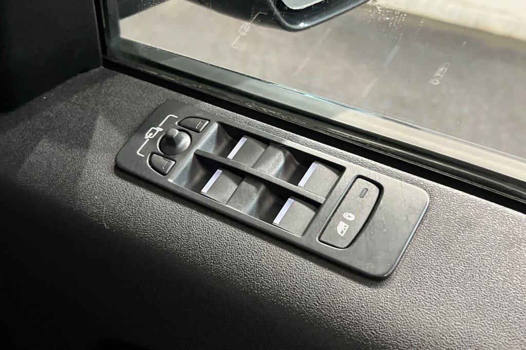 Used Land Rover Discovery Sport 2021 for sale - 76973401: Photo 38