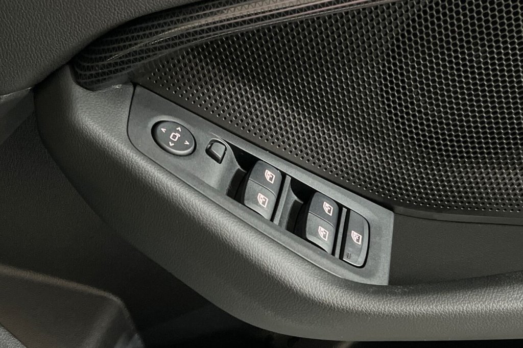 Used BMW 1 Series 2022 for sale - 77037621: Photo 38