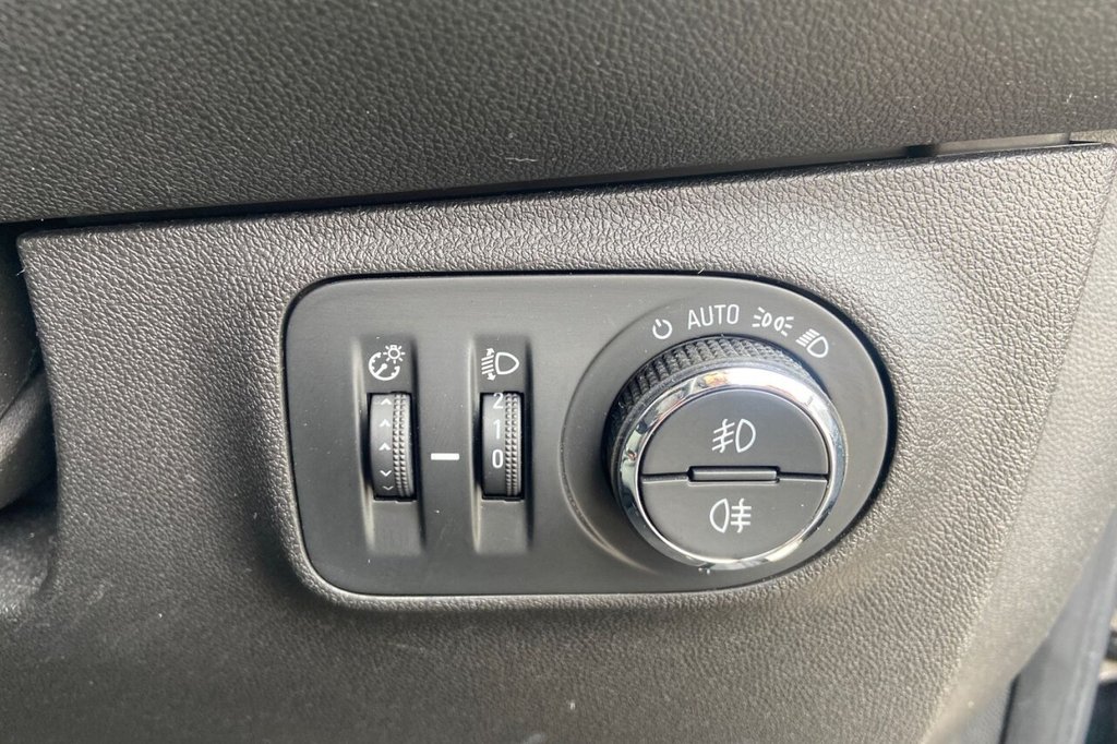 Used Vauxhall Corsa 2019 for sale - 76256314: Photo 33