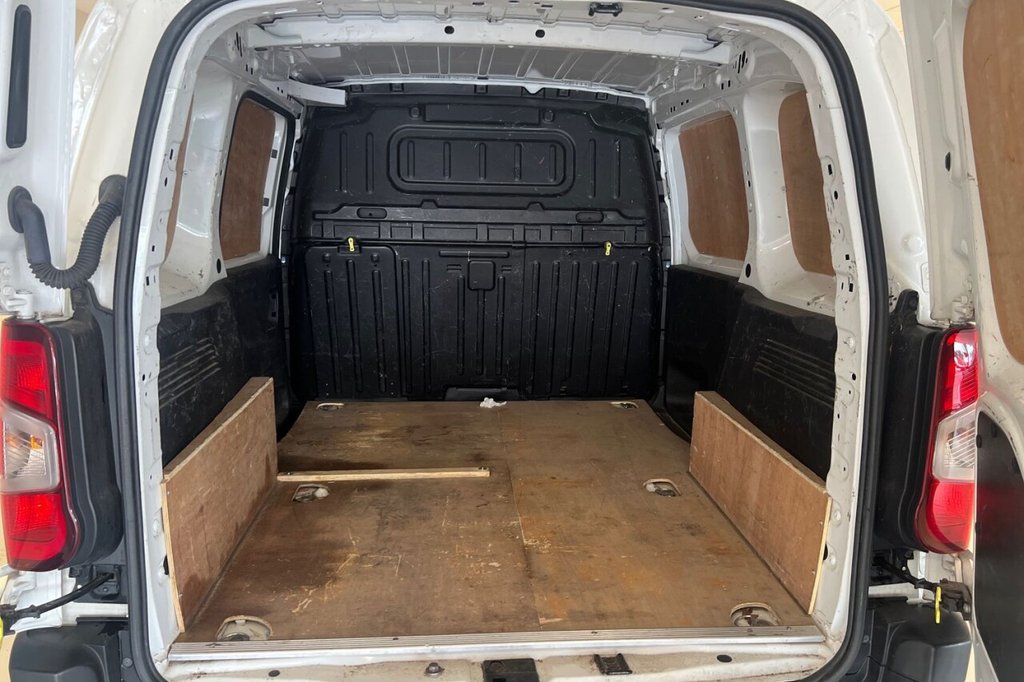 Vehicle 33
