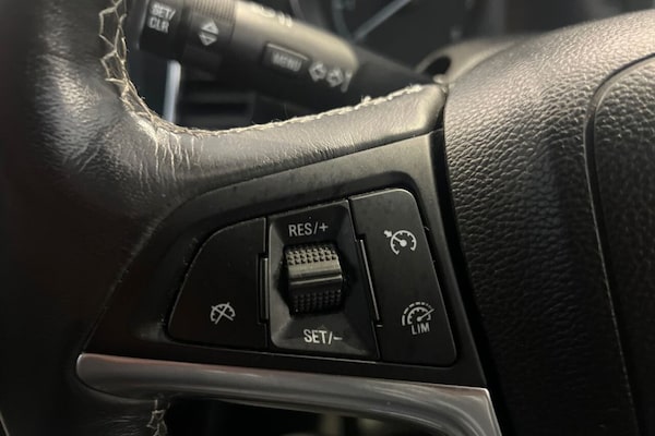 Used Vauxhall Mokka X 2018 for sale - 76223105: Photo 22