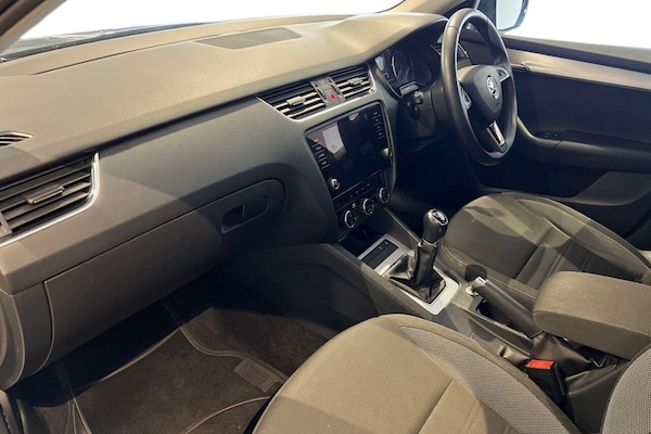 Used Skoda Octavia 2019 for sale - 75149198: Photo 11
