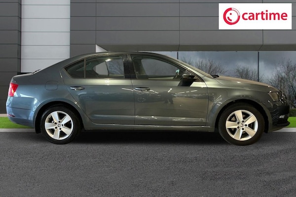 Used Skoda Octavia 2019 for sale - 75149198: Photo 2