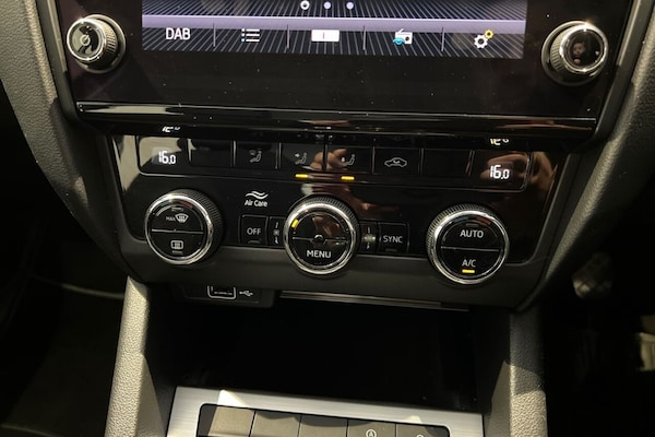 Used Skoda Octavia 2019 for sale - 75149198: Photo 35