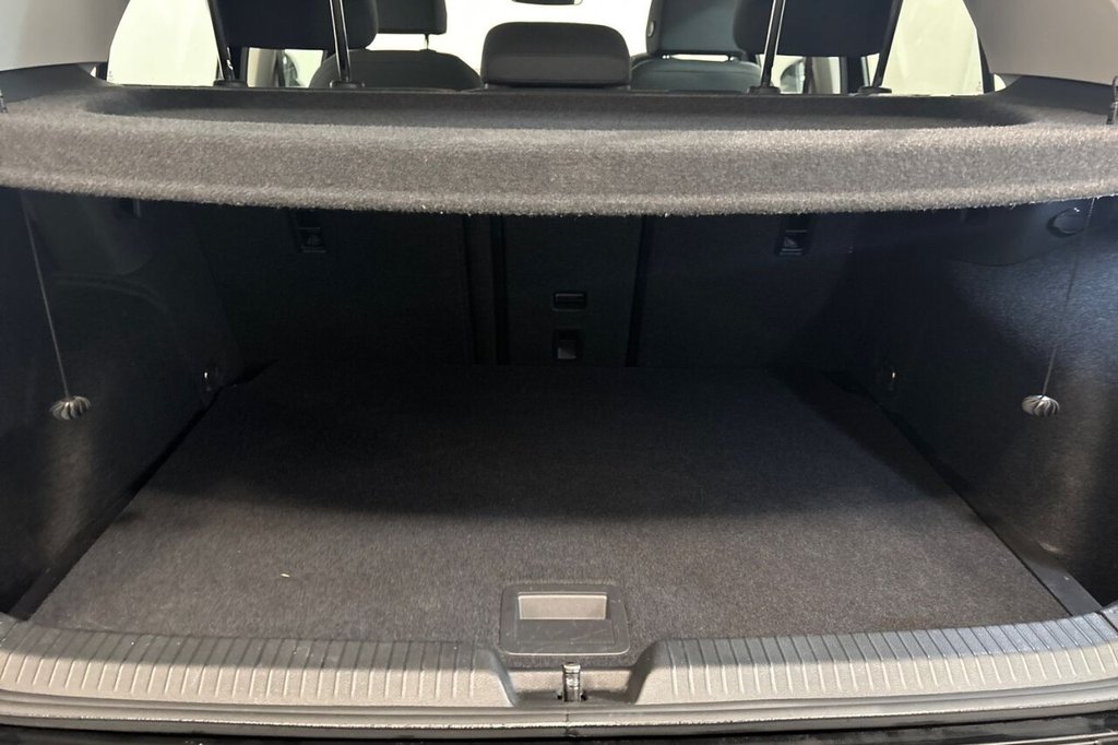 Used Volkswagen Golf 2024 for sale - 77451459: Photo 31