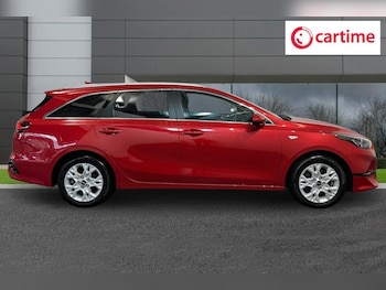 Used Kia Ceed 2023 for sale - 76429688: Photo