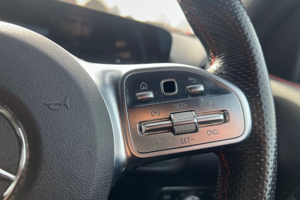 Used Mercedes-Benz GLB 2021 for sale - 77795065: Photo 25