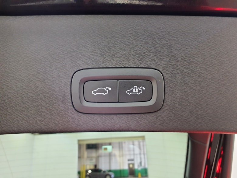 Used Volvo C40 2023 for sale - 77765622: Photo 6