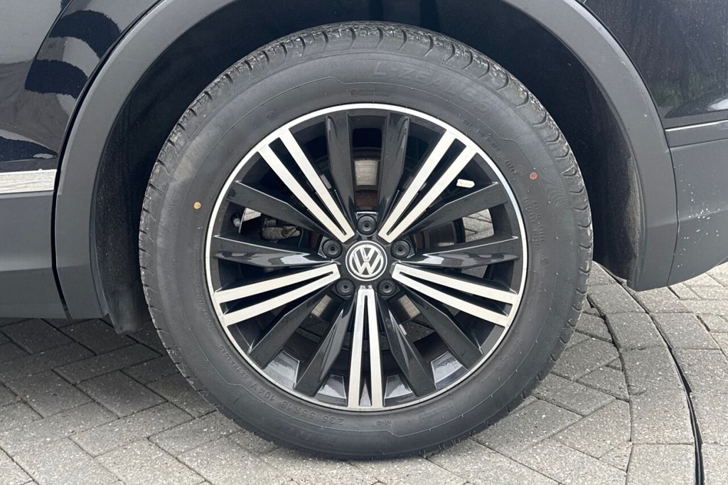 Used Volkswagen Tiguan 2019 for sale - 76048194: Photo 16