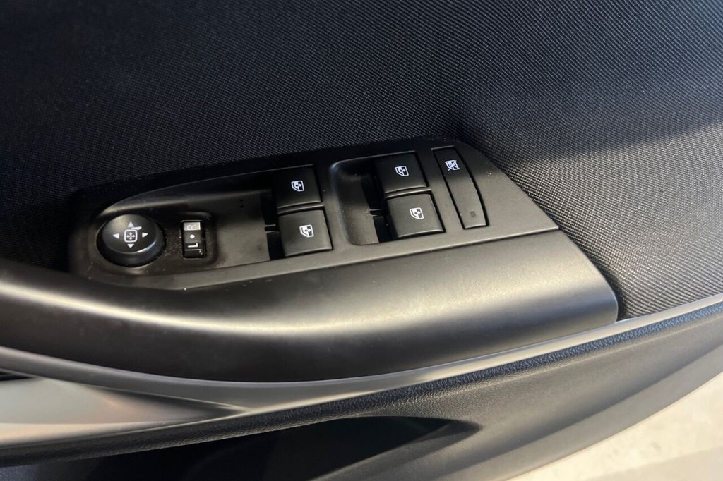 Used Vauxhall Astra 2018 for sale - 76454125: Photo 15