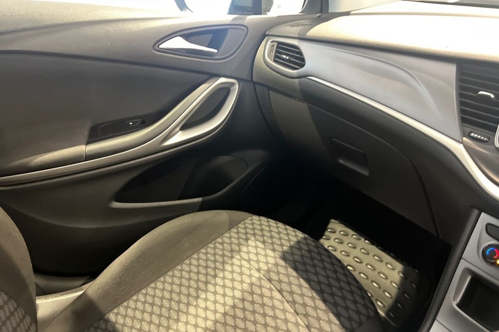 Used Vauxhall Astra 2018 for sale - 76454125: Photo 27