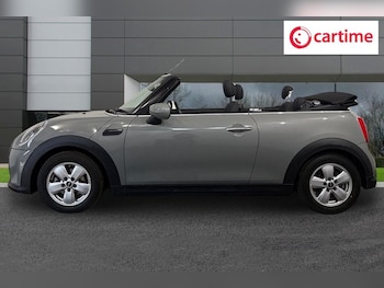 Used MINI Convertible 2022 for sale - 79032350: Photo